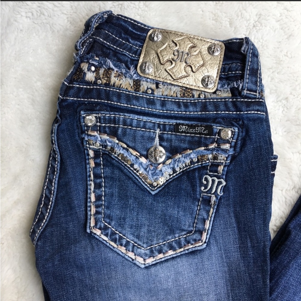 Miss Me Signature Straight Jeans size 25